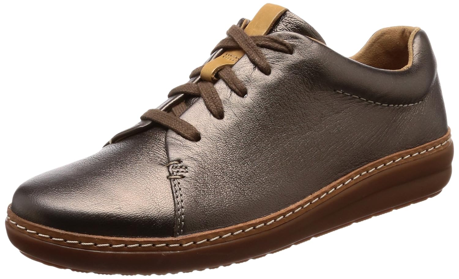 clarks amberlee crest