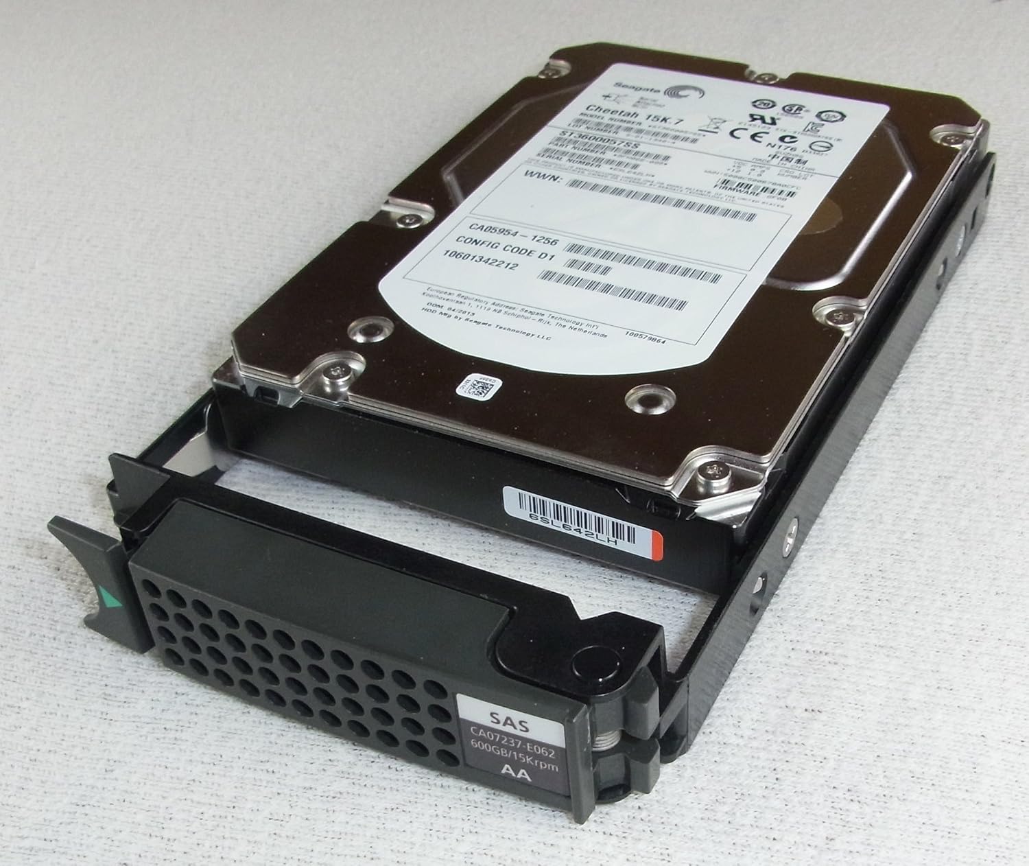 Amazon | 富士通 HDD 600GB SAS 15KRPM | 富士通 | 内蔵ハードディスク 通販