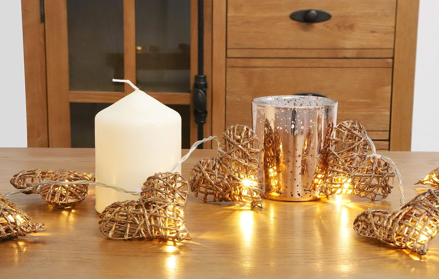 Christmas Concepts® 10 Gold Rattan Heart Lights with Warm White LED Lights - 1.5m (5ft) Length - Battery Operated - Image 3
