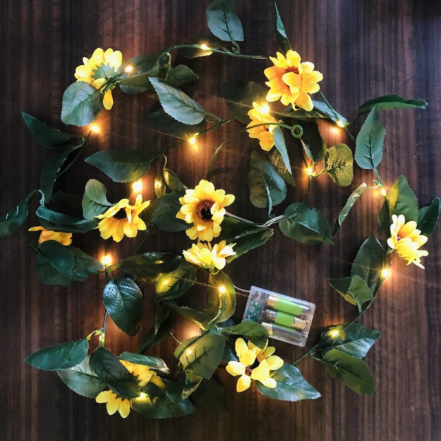 Artificial Sunflowers Garland String Lights 20 LED Warm White Fairy Hanging Lights Batteries Powered for Wedding Party Garden Decoration (B-sunflower