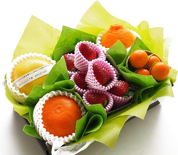 Amazon Co Jp フルーツショップ青木 おまかせフルーツギフト せとか いちご入 5000円 果物 詰め合わせ 内祝 御誕生日 プレゼント お中元 お歳暮 季節の贈り物 Food Beverage Alcohol