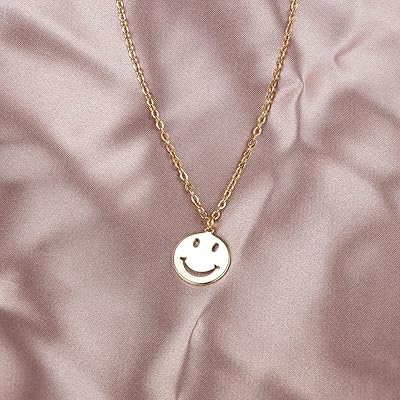 Buy Smiley Face Necklace Cute Round Stainless Steel Smile Face Pendant Gold Smiley Face Necklace For Women Girls Online In Italy B096tt73cd