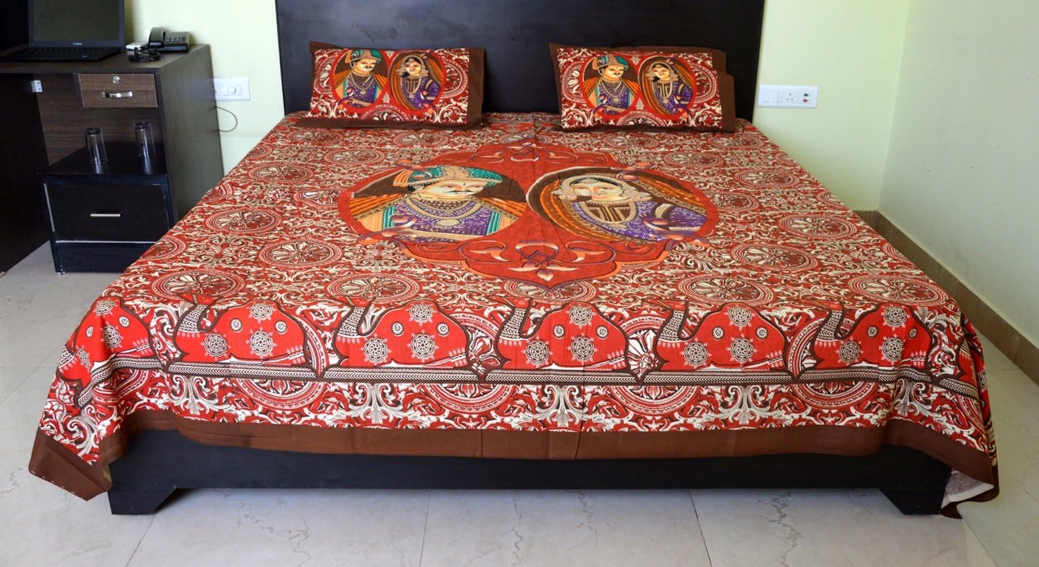 Gemsandcraft King Size Bed Sheet Rajasthani Print Double King Size Jodha Akbar Print Hand Block Printing 100% Cotton Bed Sheet Traditional Jaipuri Bedsheet with Two Pillow Covers Exclusive