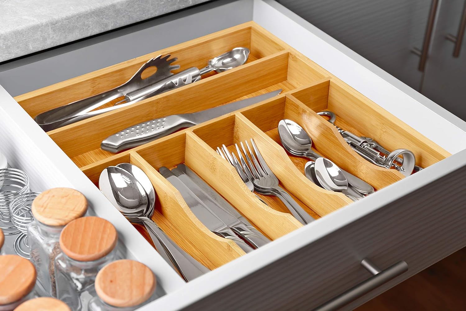Bamboo Kitchen Drawer Organizer - Expandable Silverware Organizer/Utensil Holder and Cutlery Tray (Natural bamboo) -