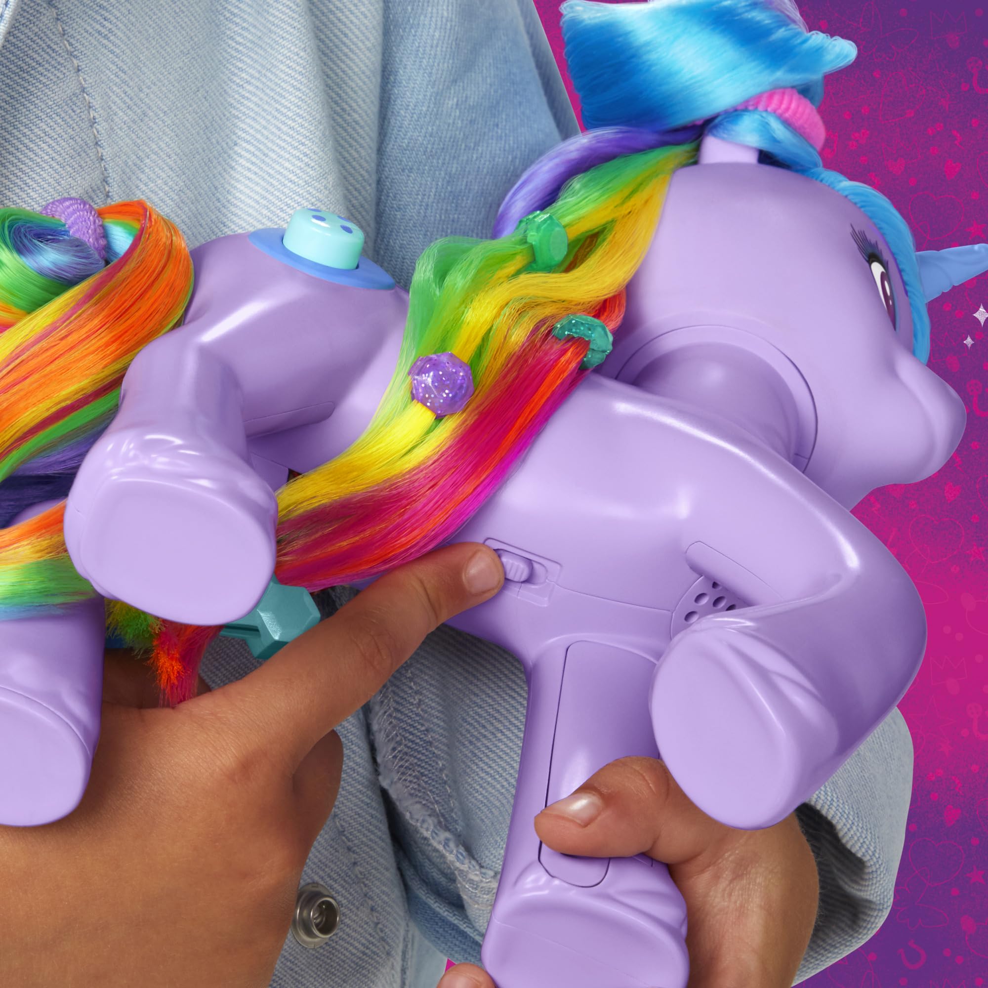 My Little Pony: Tell Your Tale Rainbow Styles Izzy Moonbow, Hair Styling Figure with Sounds, 9.5-inch Unicorn Toys for Girls and Boys Ages 4+