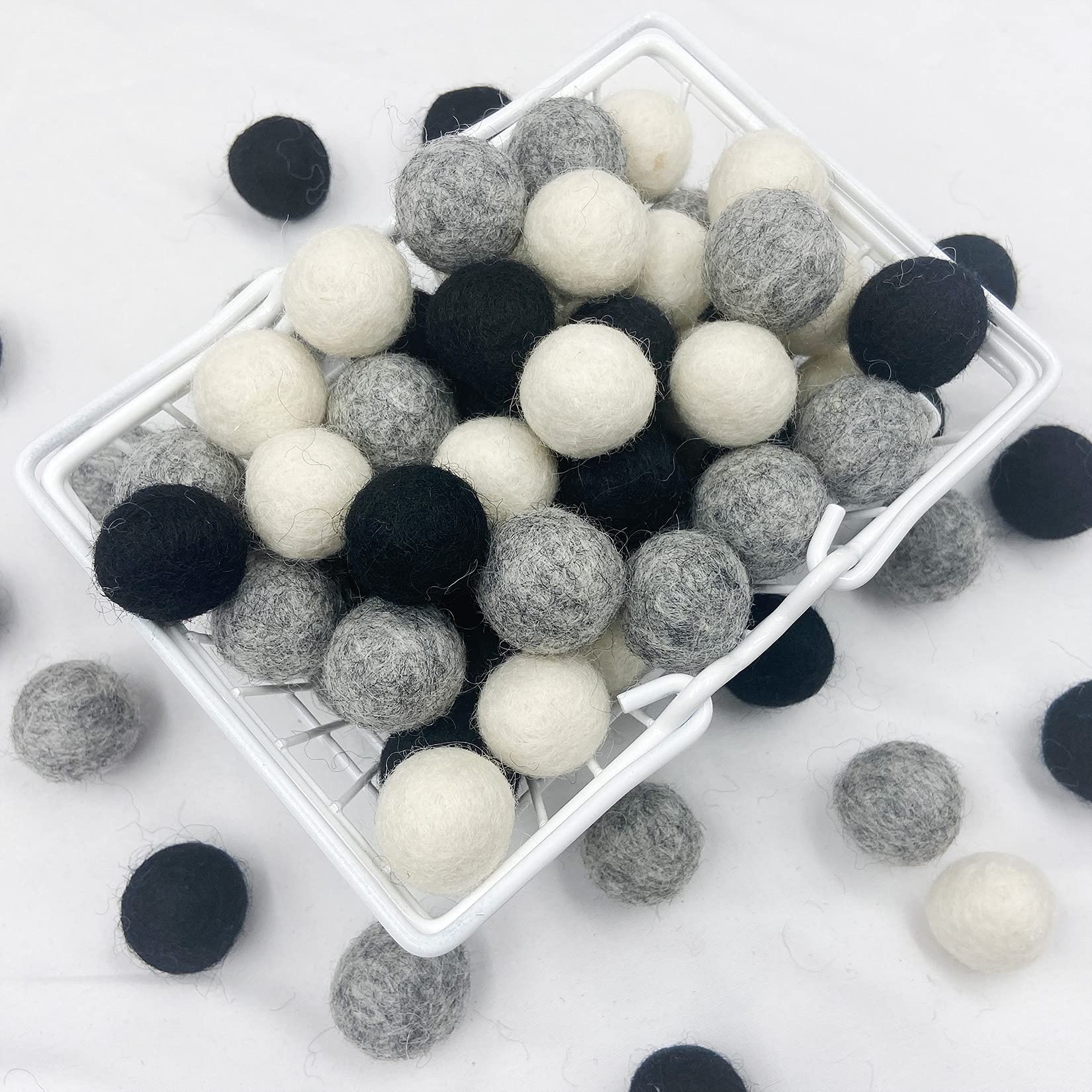 Yulitigy Felt Ball Garland, 80 Pieces DIY Custom Home Decor Kit, Handmade in Nepal, All Seasons, 2 cm, Includes Needle and String