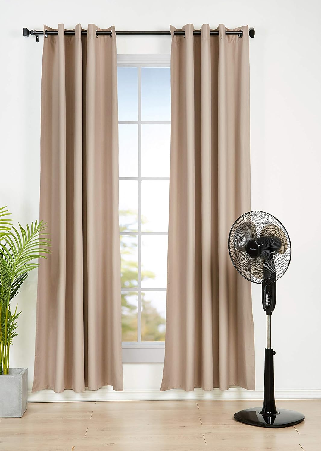 Amazon Basics Oscillating Digital Dual 3 Blade Standing Pedestal Fan With Remote Control Amazon Co Uk Home Kitchen