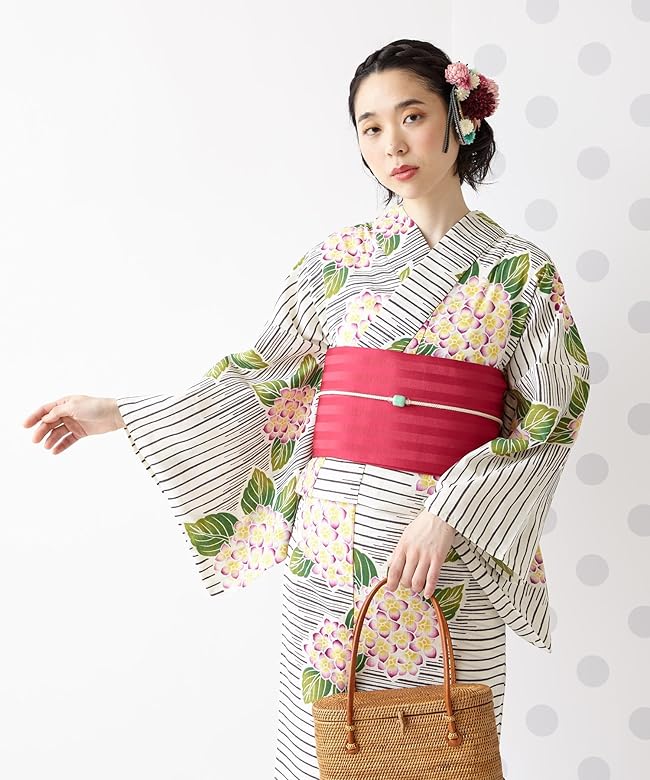Amazon ふりふ 浴衣 あじさいボーダー レディース フリーサイズ ゆかた Yukata 花火大会 祭り レトロ 花 洗える プレタ オフホワイト 浴衣 通販