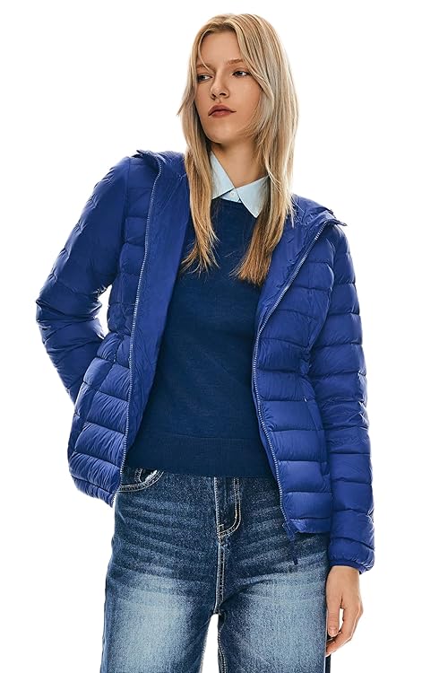 Orolay Women's Packable Down Jacket Hooded Ultra Light Weight Short Puffer Coat with Pockets Navy XL