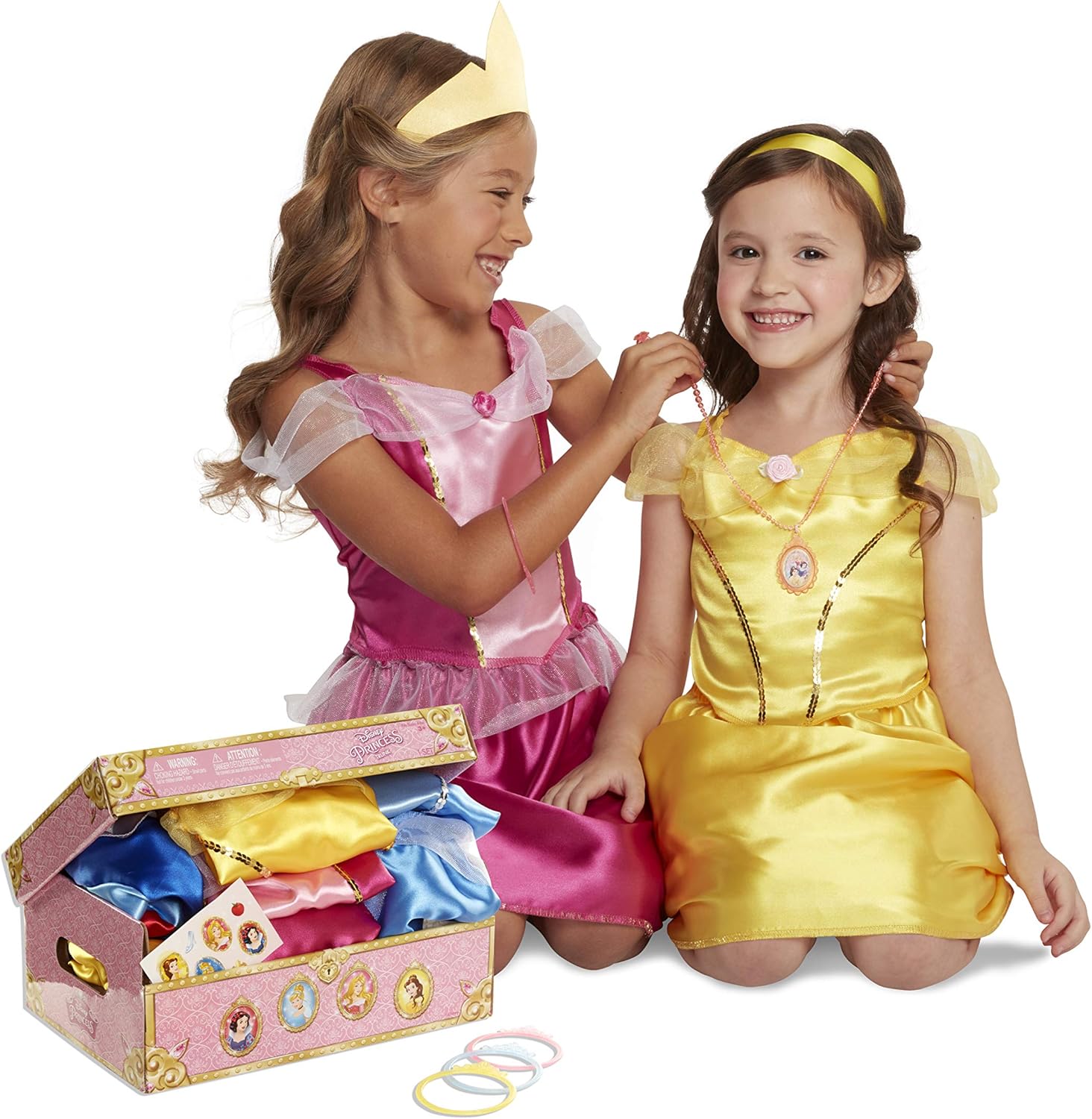 Disney Princess Dress Up Trunk Deluxe 21 Piece [ Exclusive]: Toys & Games