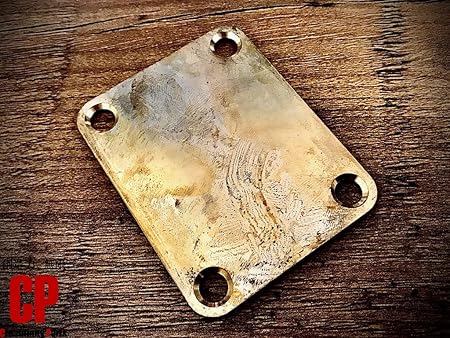 ブラス製 ネックジョイントプレート レリック 2.5mm ストラト・テレキャス等に 新品 真鍮 C3604 Creatifinity Parts製品 CB-NP1