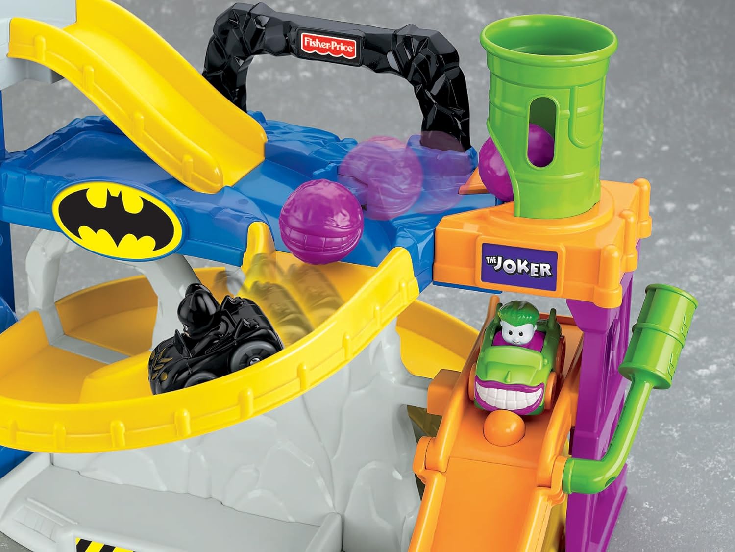 little people race and chase