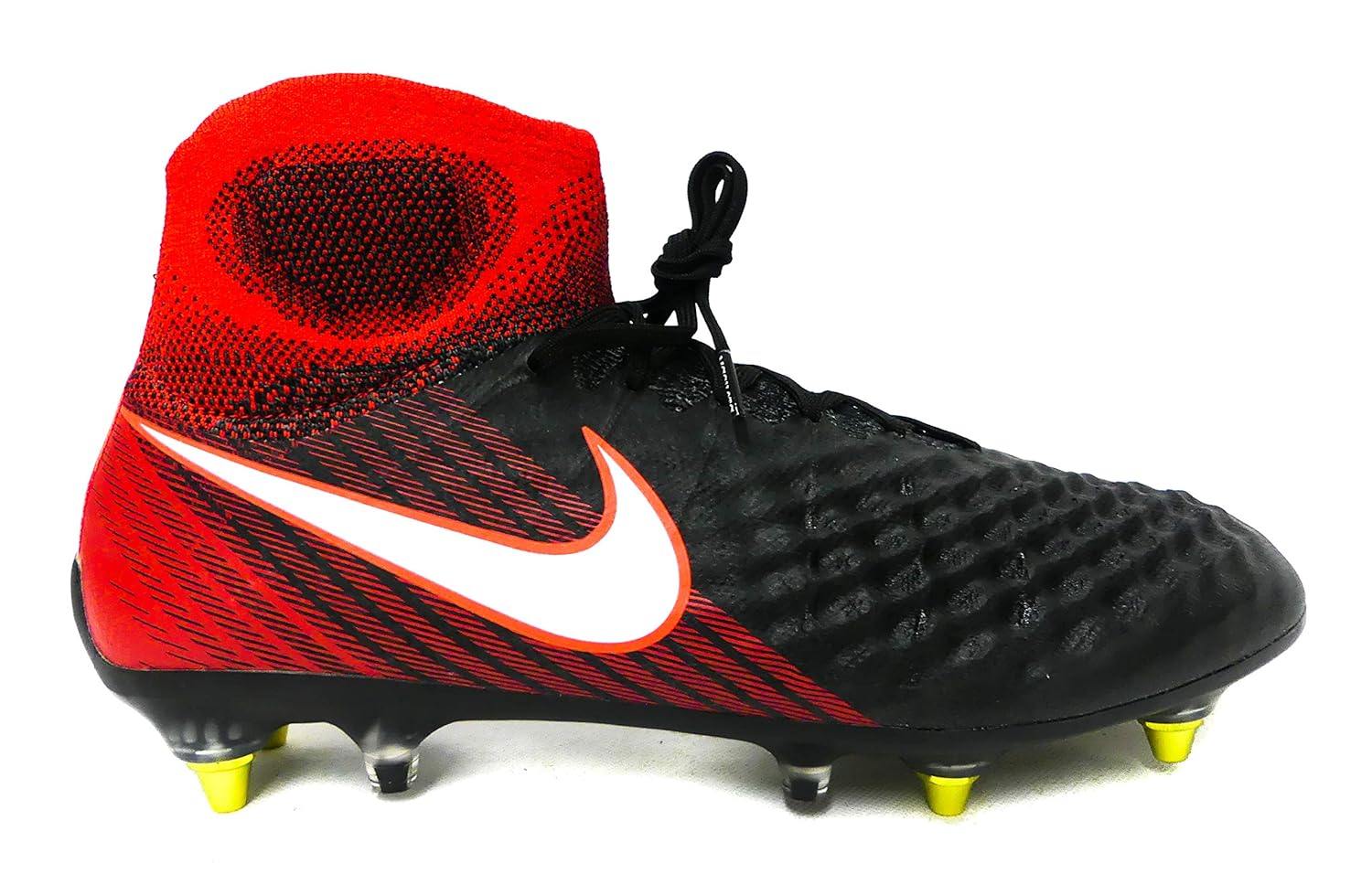 Find the best price on Nike MagistaX Proximo SE IC (Men's