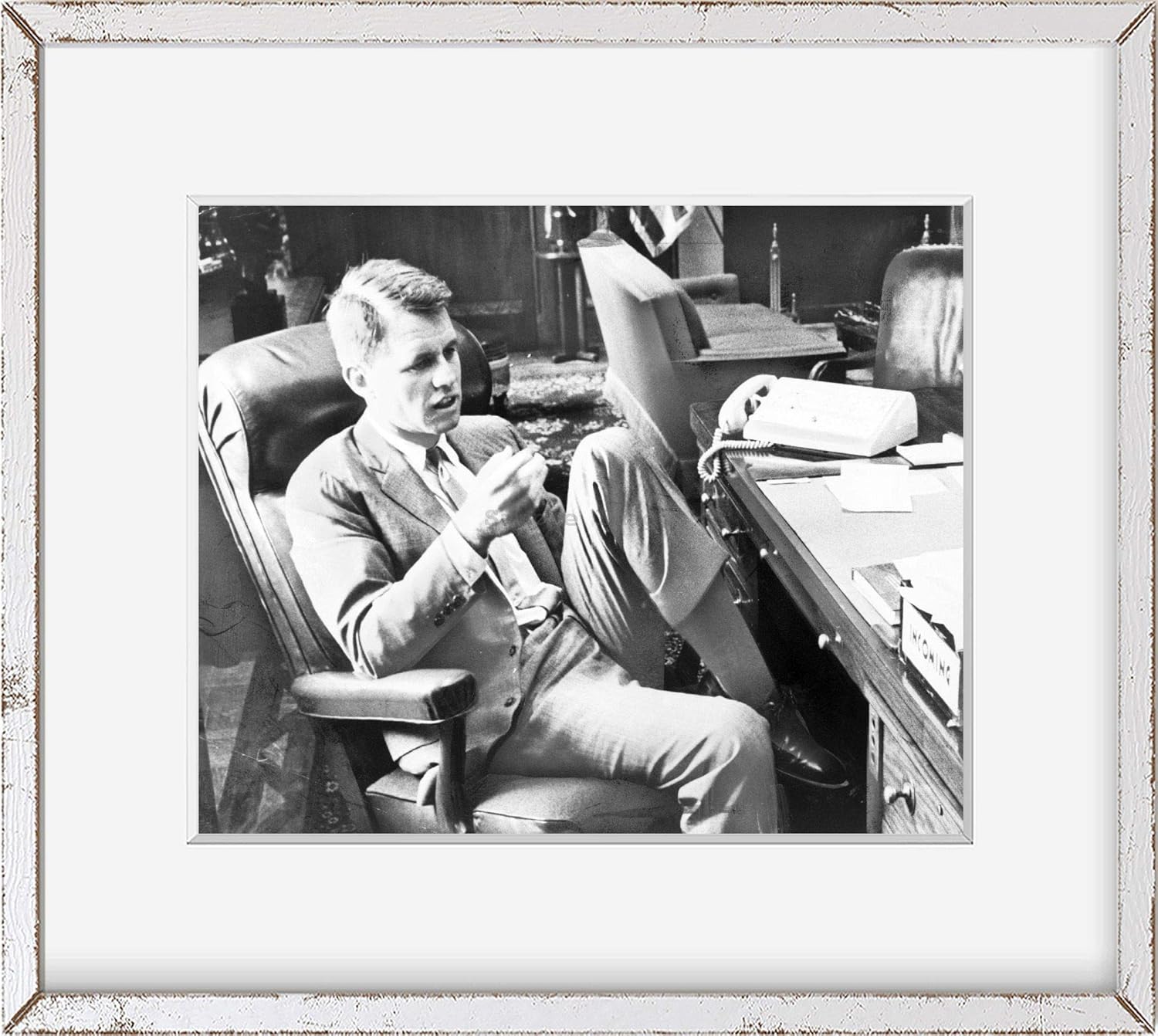 Photographs - INFINITE PHOTOGRAPHS Photo: Robert F. Kennedy,RFK,Bobby Kennedy,US Senator from New York,Politician