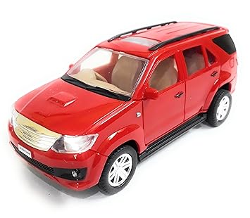 toyota fortuner miniature