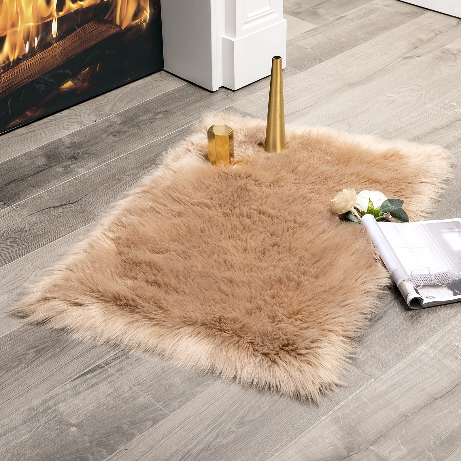 MIULEE Faux Fur Area Rugs Sheepskin Fluffy Mat Fleece Chair Cover Seat Pad Soft Shaggy Area Mat for Bedroom Sofa Floor 60 x 90 cm Rectangle Light Tan