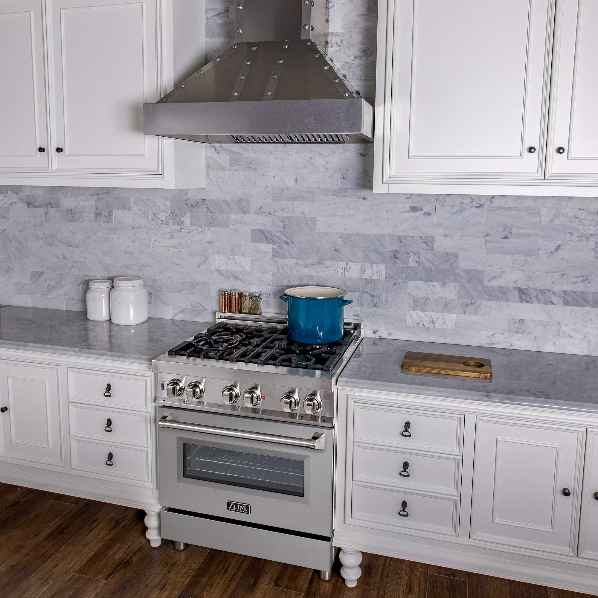 ZLINE 30 in. 4.0 cu. ft. Legacy Dual Fuel Range with 4 Burner Gas Cooktop and Electric Convection Oven in Stainless Steel with DuraSnow Door (RA-SN-30)