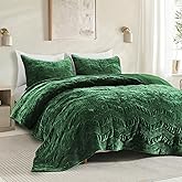 SHALALA Luxury Velvet Quilt Set King Size,Ultra Soft Lightweight Summer Velvet Comforter Set, Oversized Bedspread Coverlet with 2 Shams Geometries Pattern,for All Season(Evergreen,King)