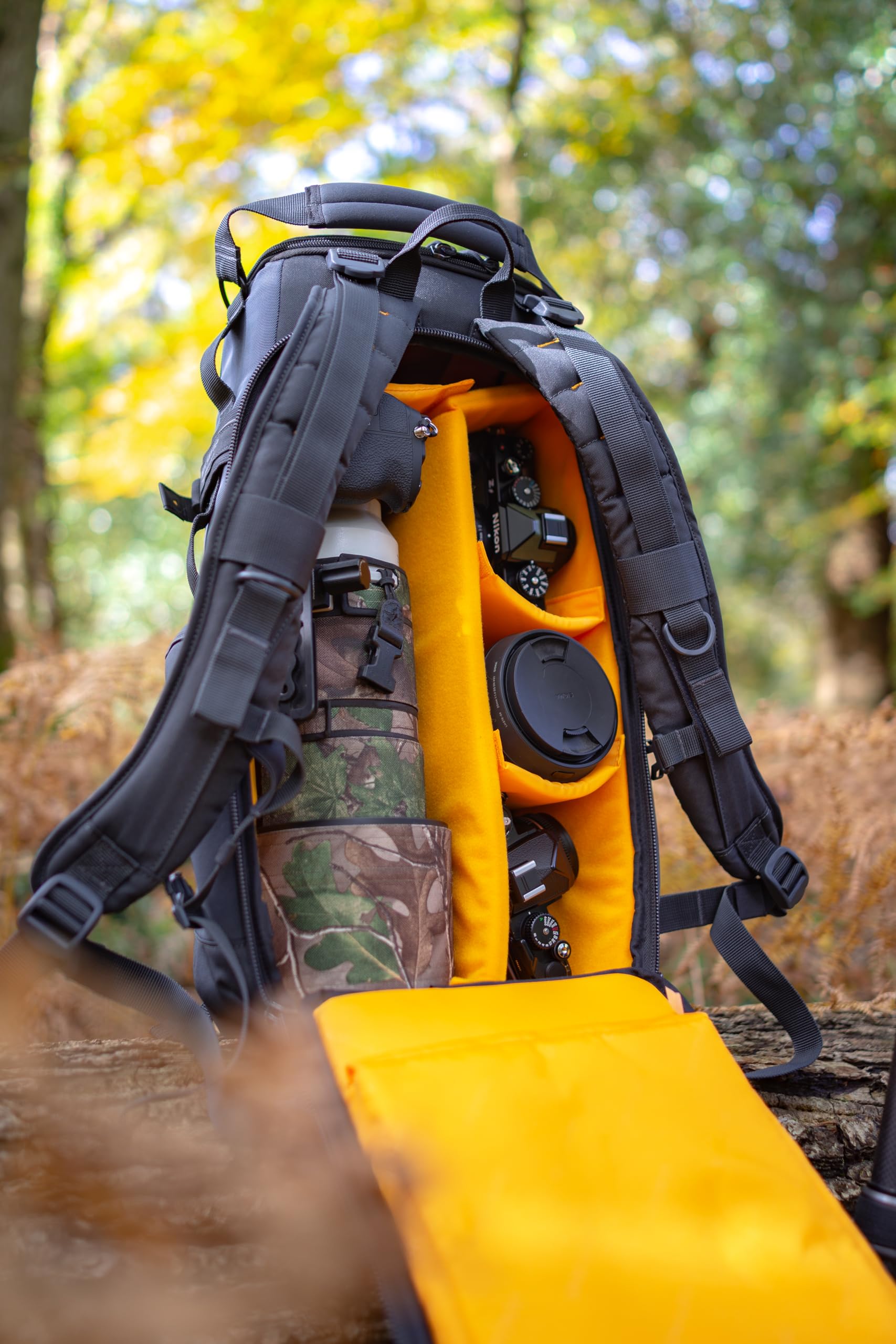 VANGUARD Alta Sky 42 Camera Backpack for DSLR or Mirrorless Camera