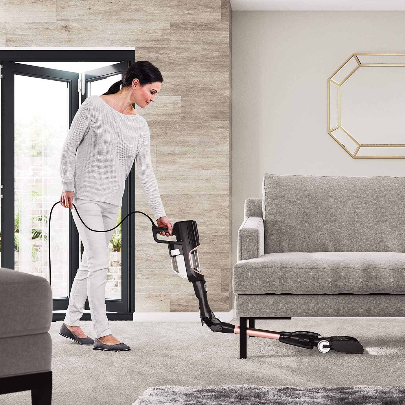 Shark Corded Stick Vacuum Cleaner with Anti Hair Wrap and DuoClean Floorhead - Image 4