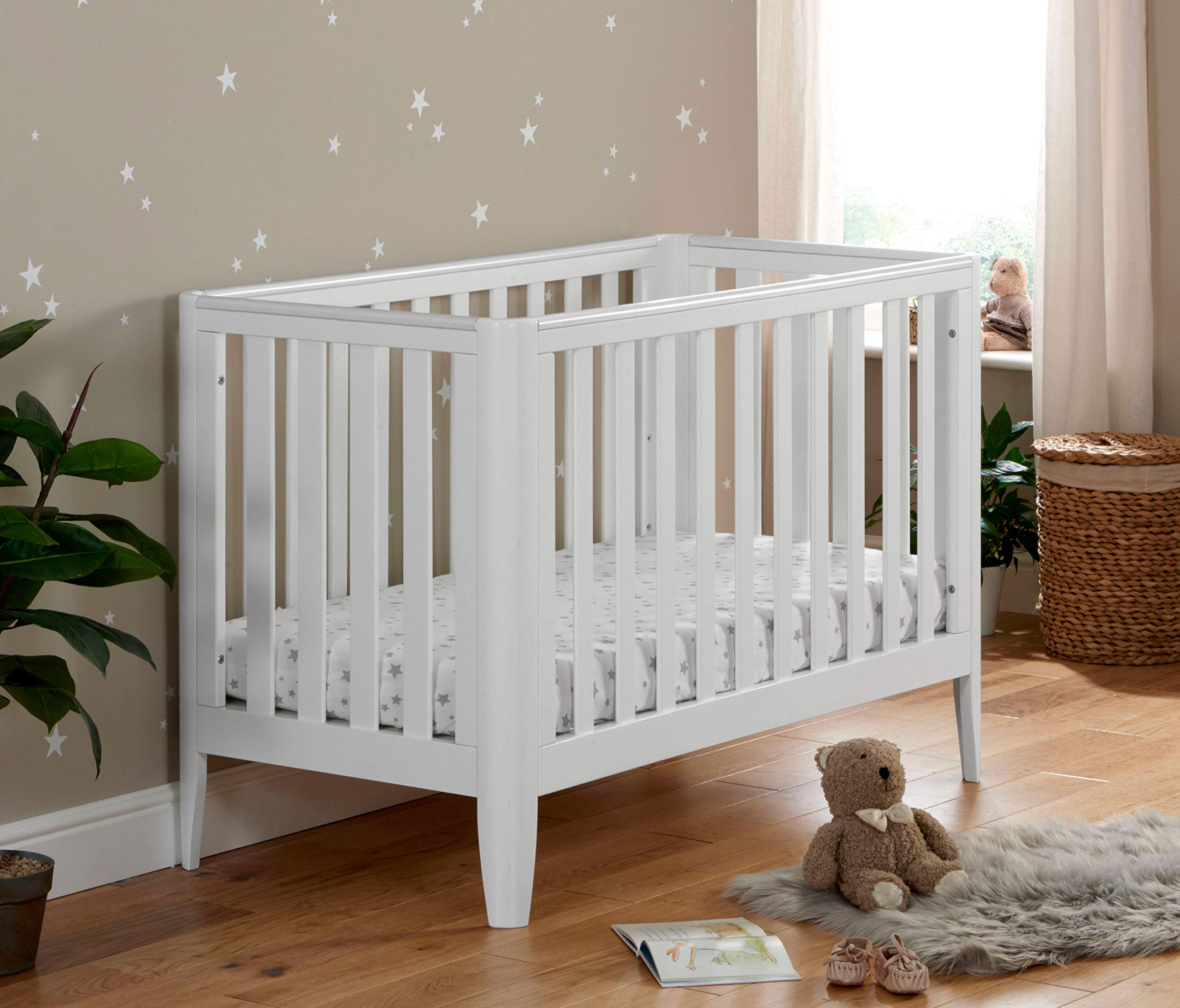 baby cot adjustable