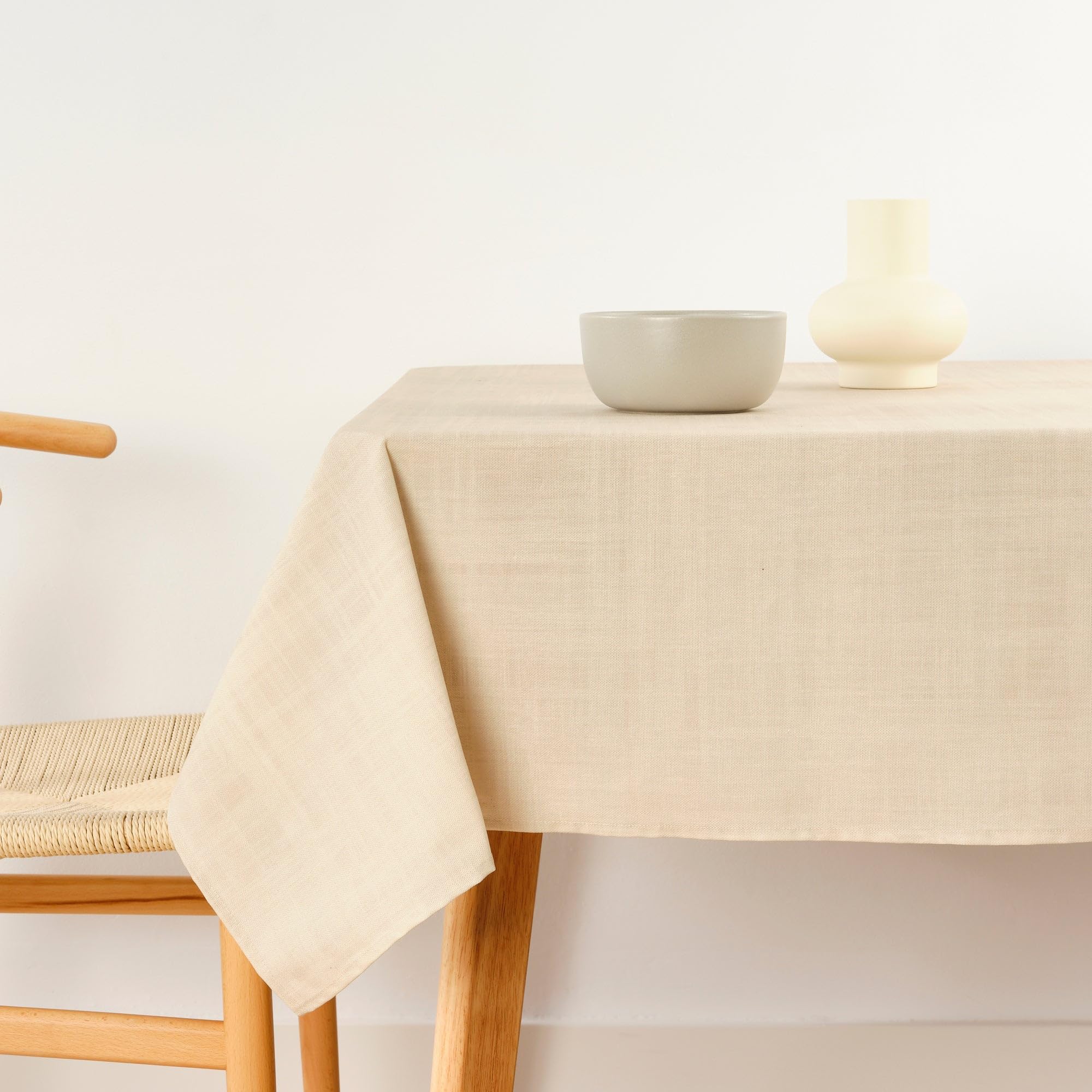 BELUM | Stain Resistant Tablecloth Size 250 x 140 cm - Extra Soft Touch Tablecloth - Medium Beige - Tablecloth 100% Made in Spain Fabric 100% Organic Cotton - Plain Model Tablecloth
