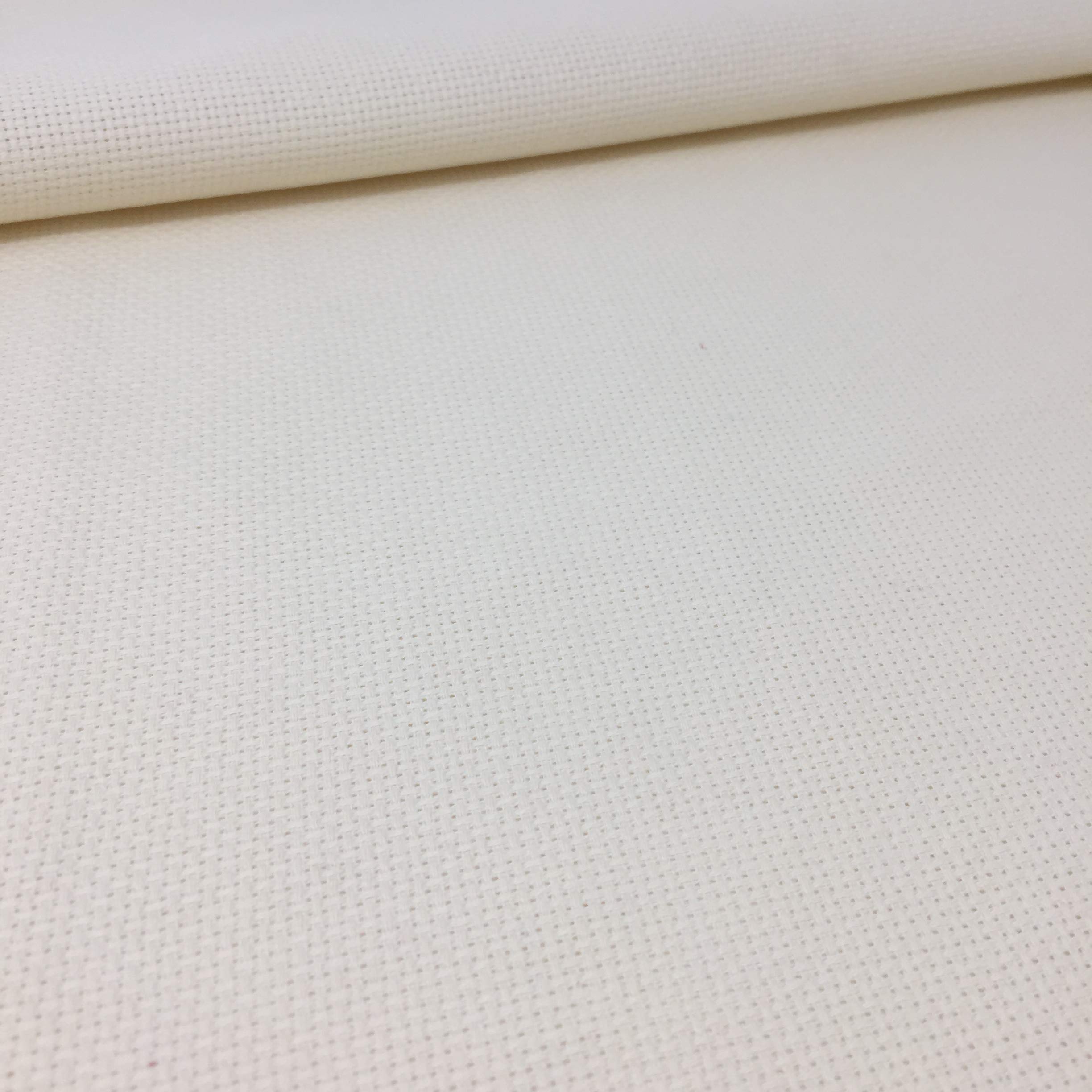 Delicatela Cross Stitch Fabric, 75 x 50 cm, 5.5 stitches/cm, 14 Count, 100% Cotton, Various Colours 75cm x 50cm beige
