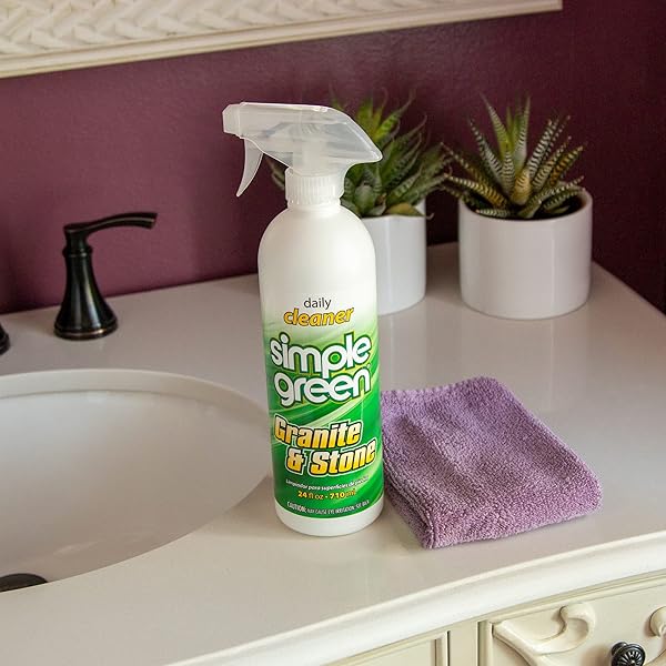 SIMPLE GREEN GRANITE AND STONE CLEANER – DAILY USE – 710ML – 03024