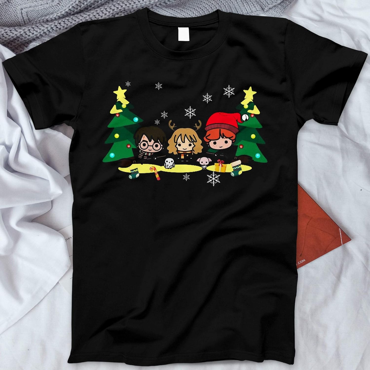 Amazoncom Friends Tshirt Christmas Friends Gift Hp Trio