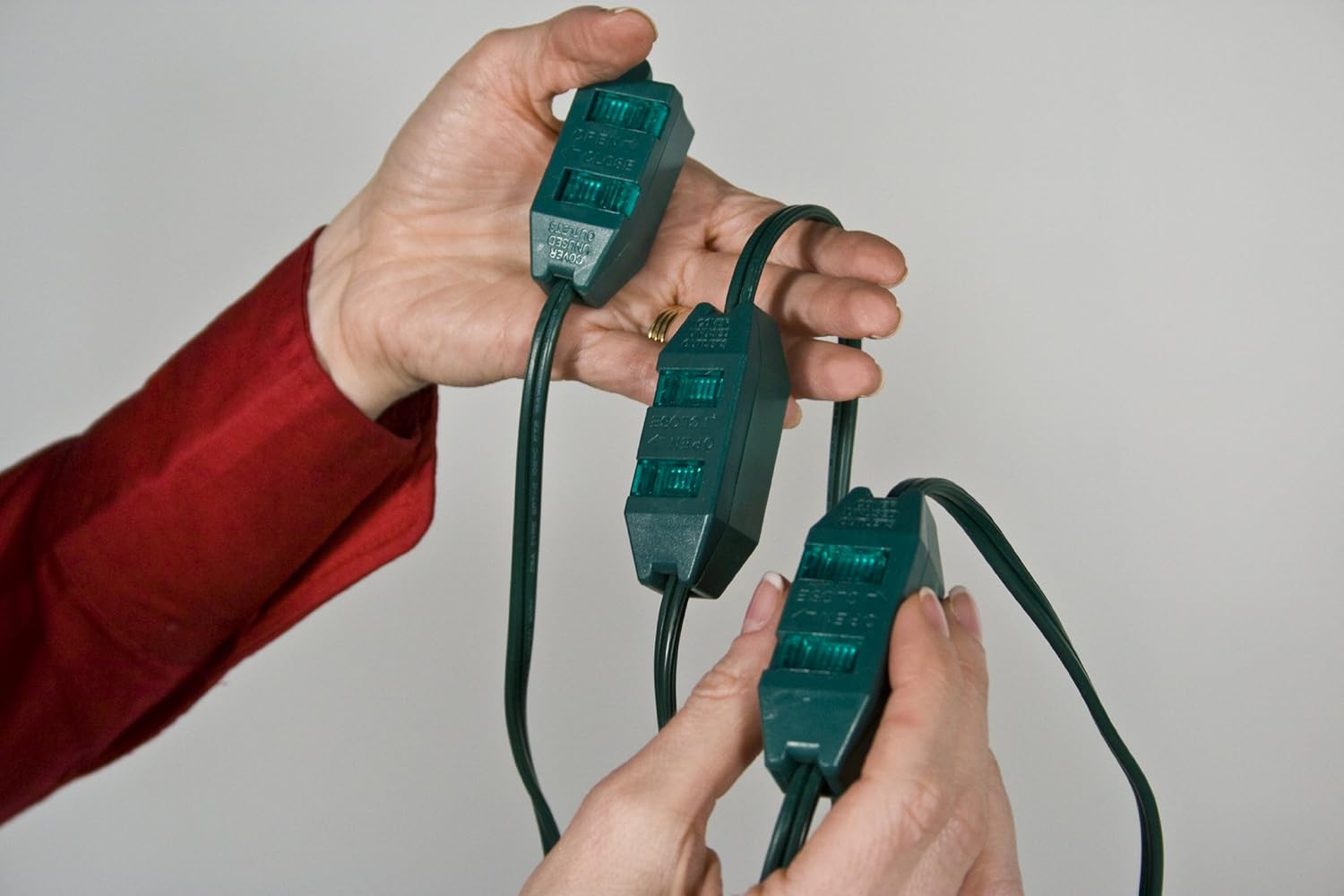 9 Outlet Extension Cord for Tree Lighting Clothing