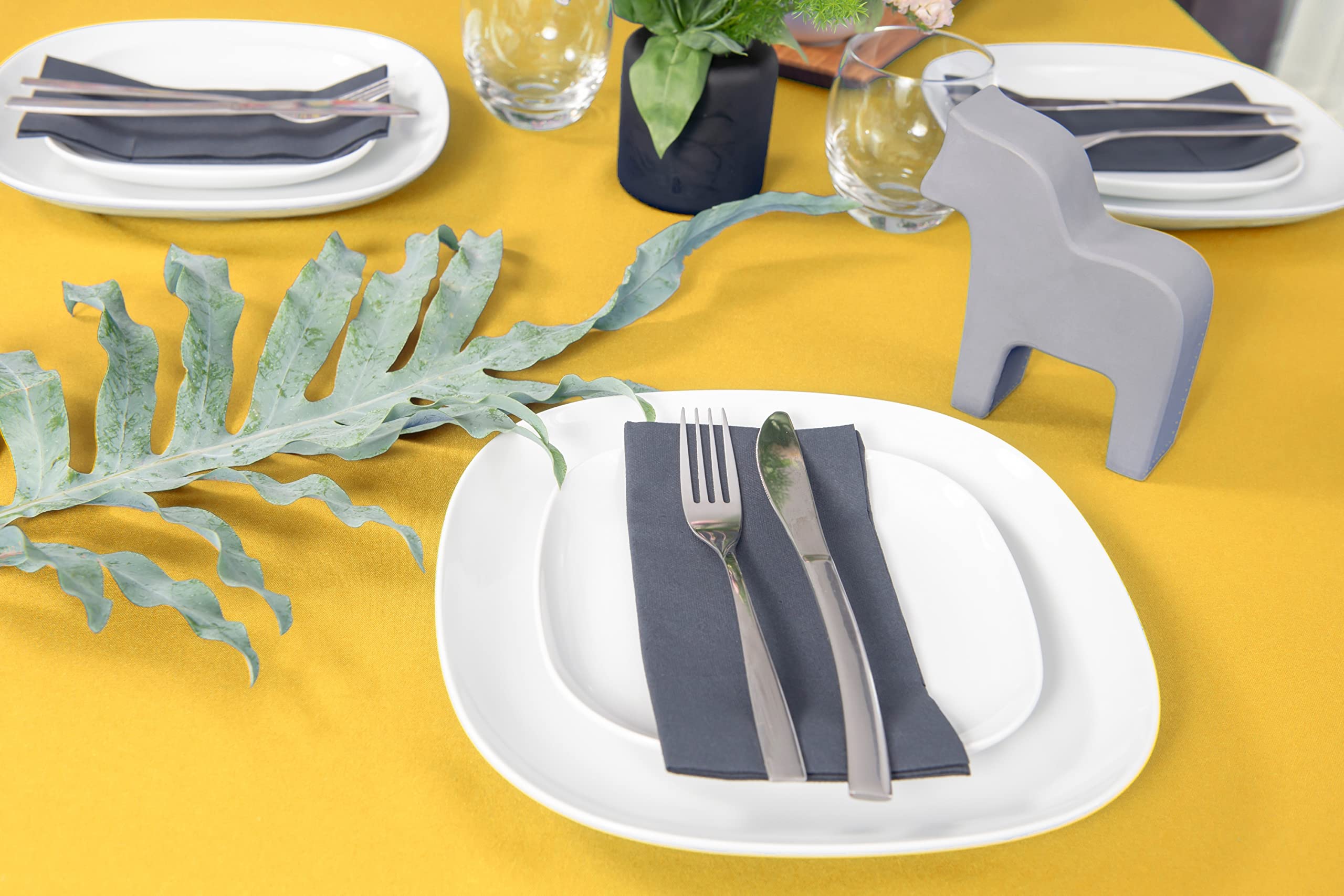 NIBLO Tablecloth, Table Runner, Table Linen, Table Decoration, Tablecloth (Yellow, Tablecloth - 140 x 300 cm)