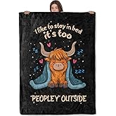AHUCIZ Cute Highland Cow Lightweight Throw Blanket, Cartoon Sleep Animal with Heart and Star, Warm Soft Cozy Flannel Blankets, Couch Dorm Home Decor All Season Use, 60x50in, Gifts for Girls Women