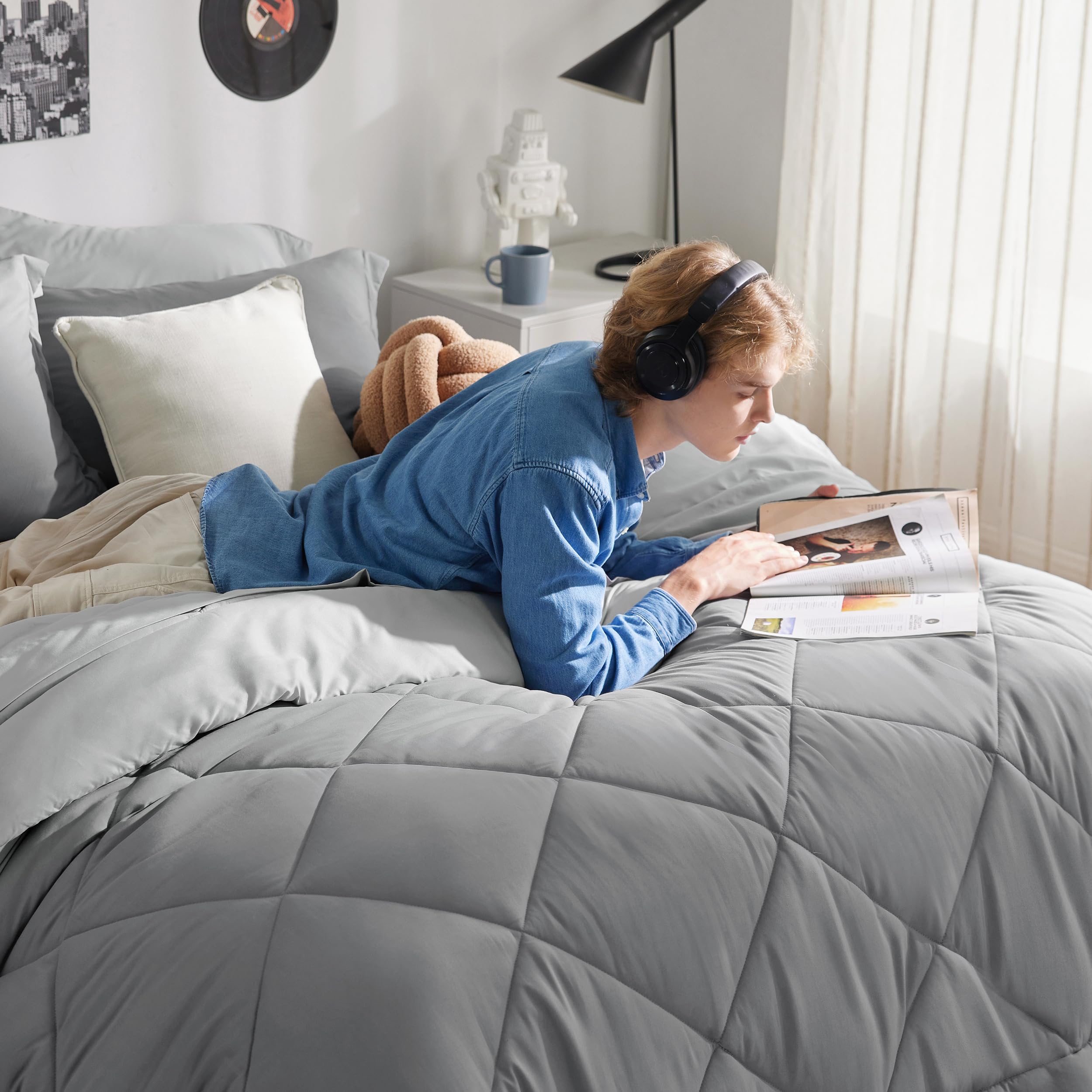Bedsure Full Size Comforter Set - 7 Pieces Reversible Grey Bedding, Full Size Bed Set for All Seasons, Bed in a Bag with Down Alternative Comforter, Sheets, Pillowcases & Shams