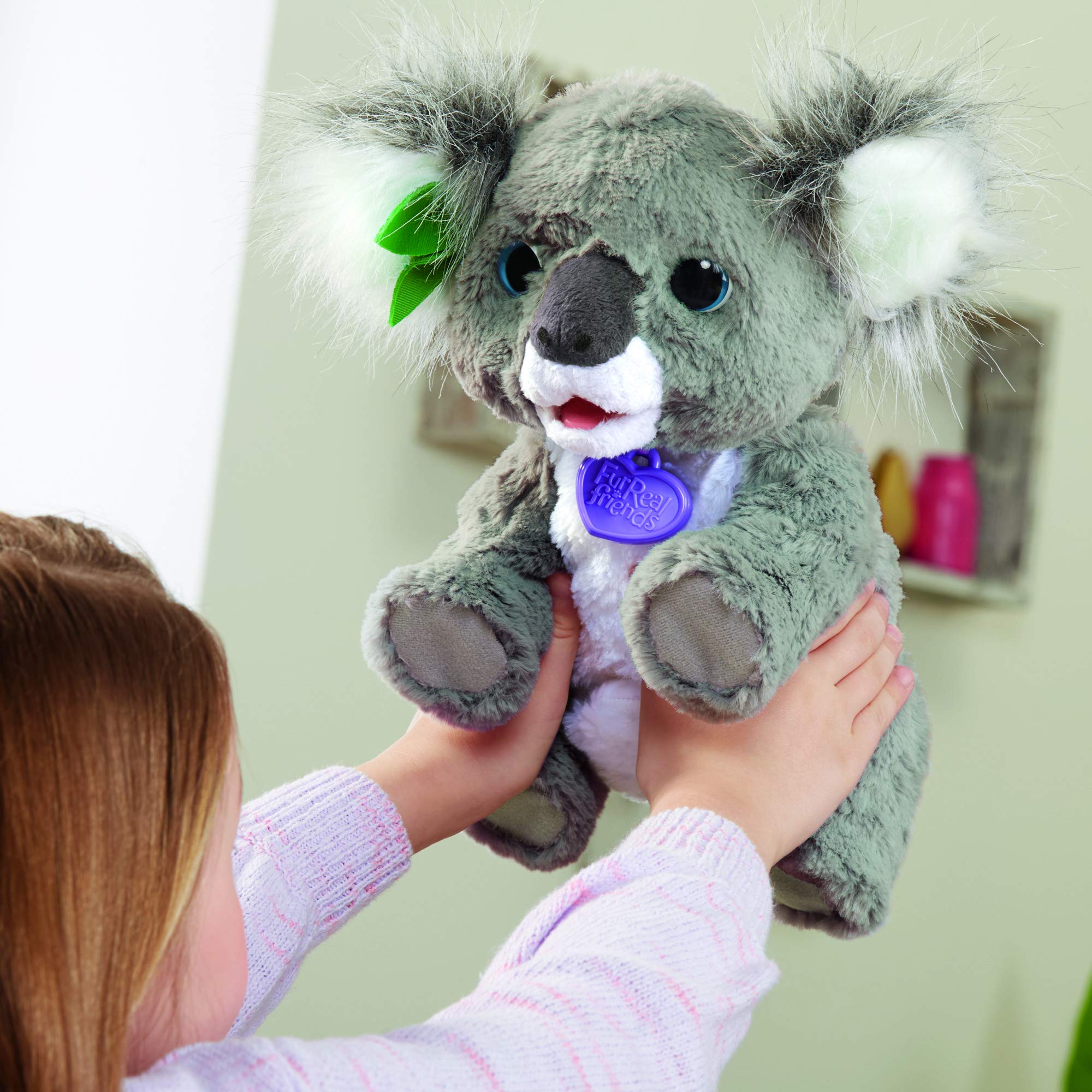 Furreal Koala Kristy Interactive Plush Pet Juguete, más de 60 sonidos y reacciones, de 4 años en adelante Furreal Koala Kristy Interactive Plush Pet Juguete, más de 60 sonidos y reacciones, de 4 años en adelante