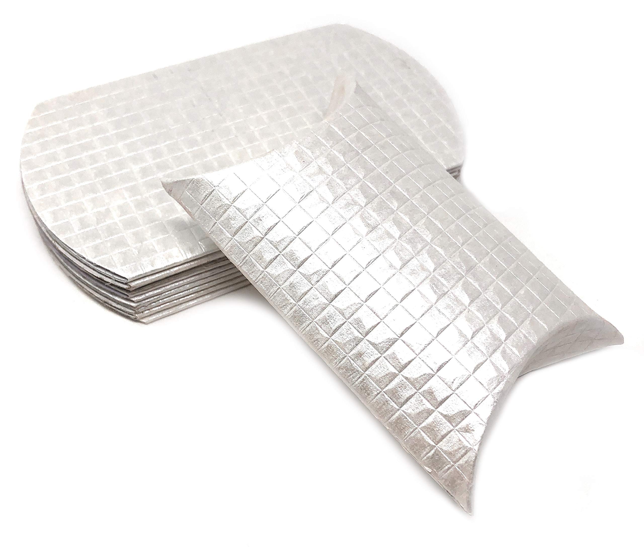 Pillowbox Pillow Box Folding Box Paper Gift Box with Raised Square Pattern (10 x White - 11.5 x 7.5cm)