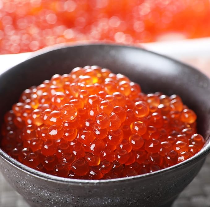 Amazon 濃厚 鱒いくら 醤油漬け 1kg 500g 2 こだわり醤油と 昆布だしで丁寧に味つけ ロシア産 鱒卵 マスイクラ 冷凍発送 北海道加工 海鮮 グルメ 馬油store 魚卵 通販