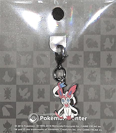 Amazon ポケモンセンターオリジナル 全国ずかんメタルチャーム700 ニンフィア 並行輸入品 アニメ 萌えグッズ 通販