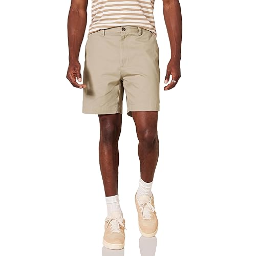 Amazon Essentials Men's Classic-Fit 7" Chino Shorts, Khaki, 40