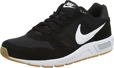 nike nightgazer negras