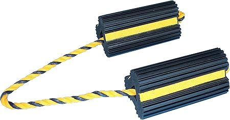 Amazon Ym W4255 押出材ゴム車輪止め ロープ付き 幅8インチ 高さ4インチ 奥行き4 1 2インチ タイヤ止め 車 バイク