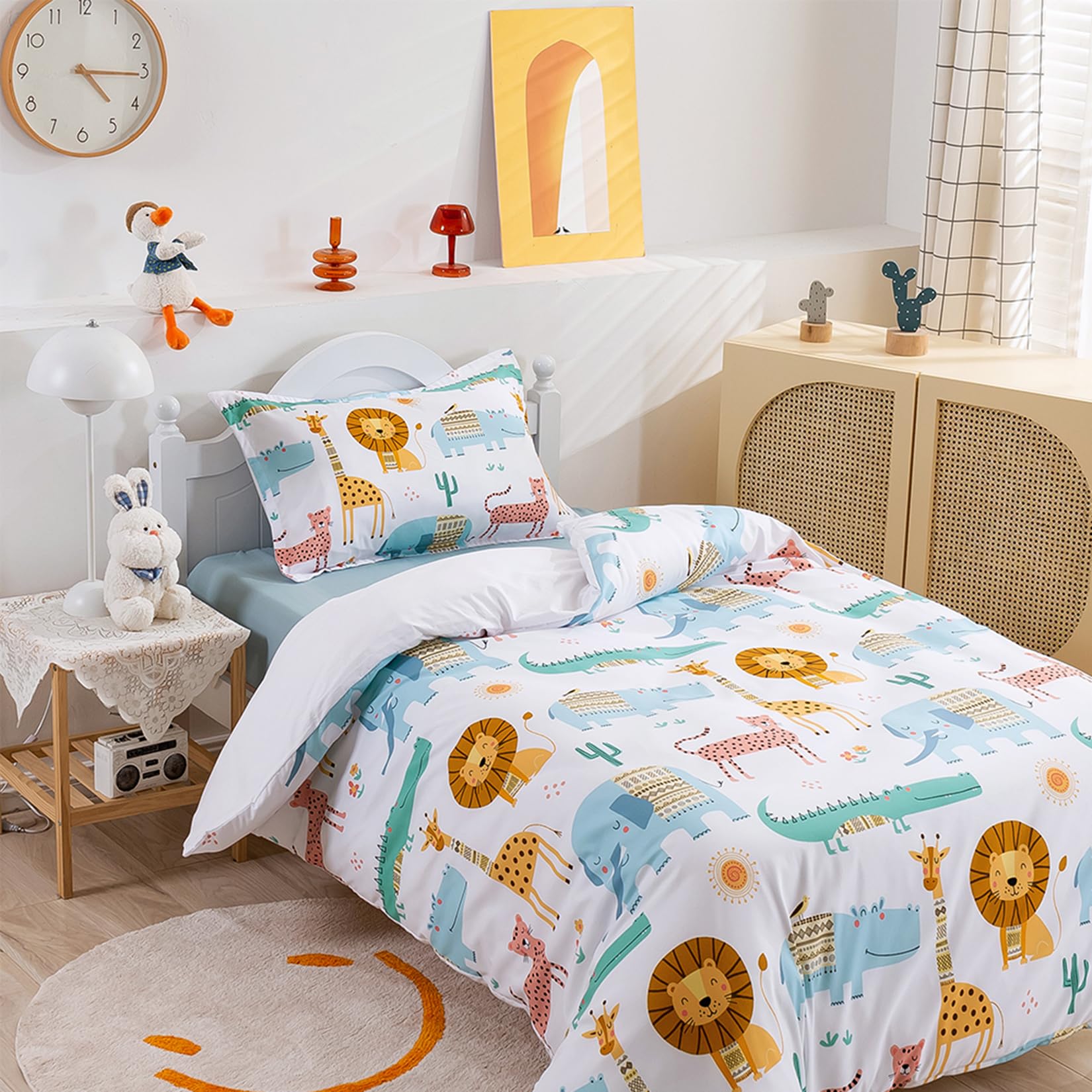 BESTDESIL Animal Cartoon Kids Duvet Cover Set Twin Size, 3 Piece Soft Lion Printed Microfiber Comforter Cover with Pillow Sham Zipper Closure, Comforter Not Included,Twin