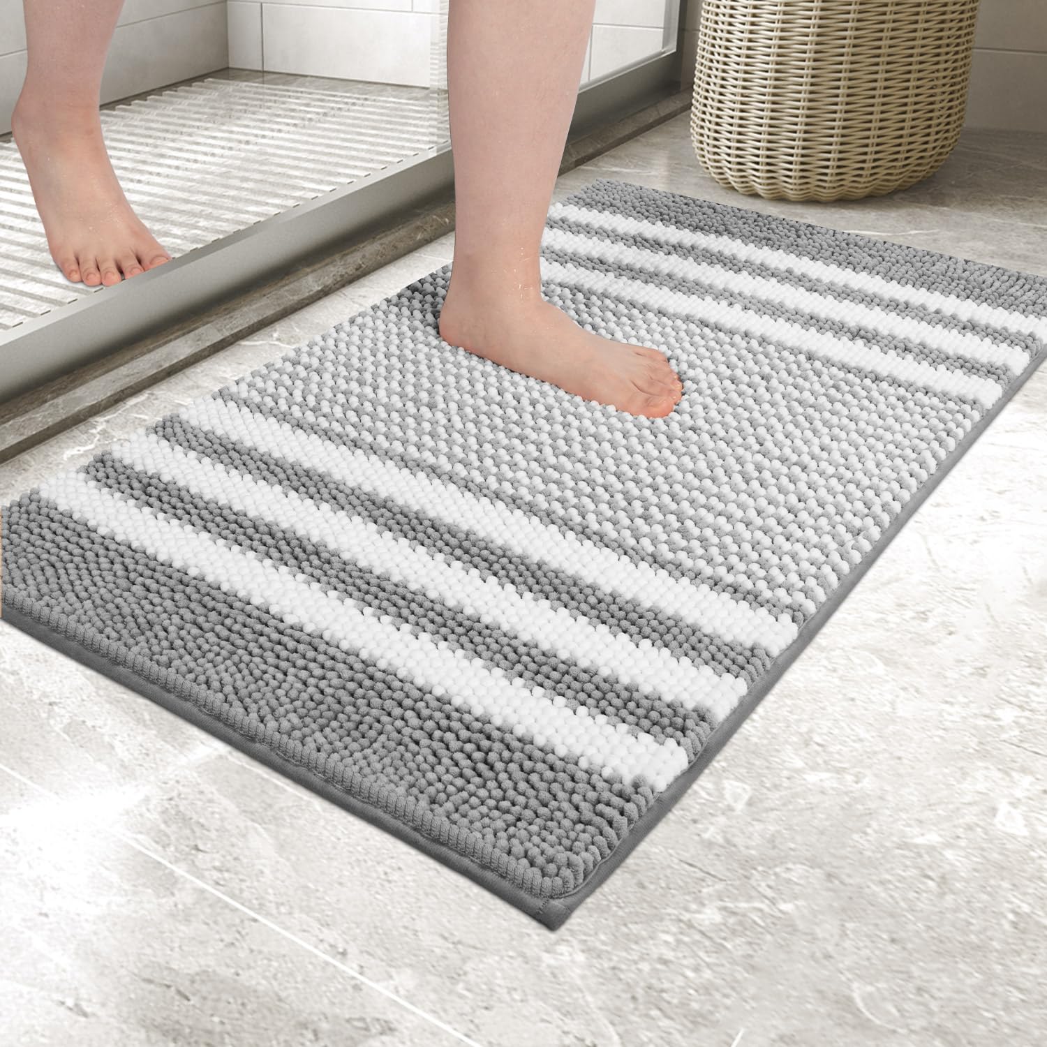 Biscpro Bath Mat Rug Extra Soft and Absorbent Fluffy Striped Chenille,Non Slip Shaggy Bathroom Floor Mat,Machine Washable (Gray, 50 x 80 cm)