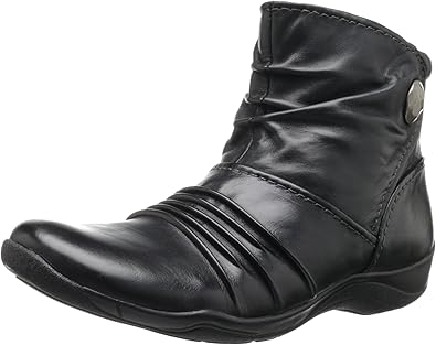 amazon clarks ankle boots