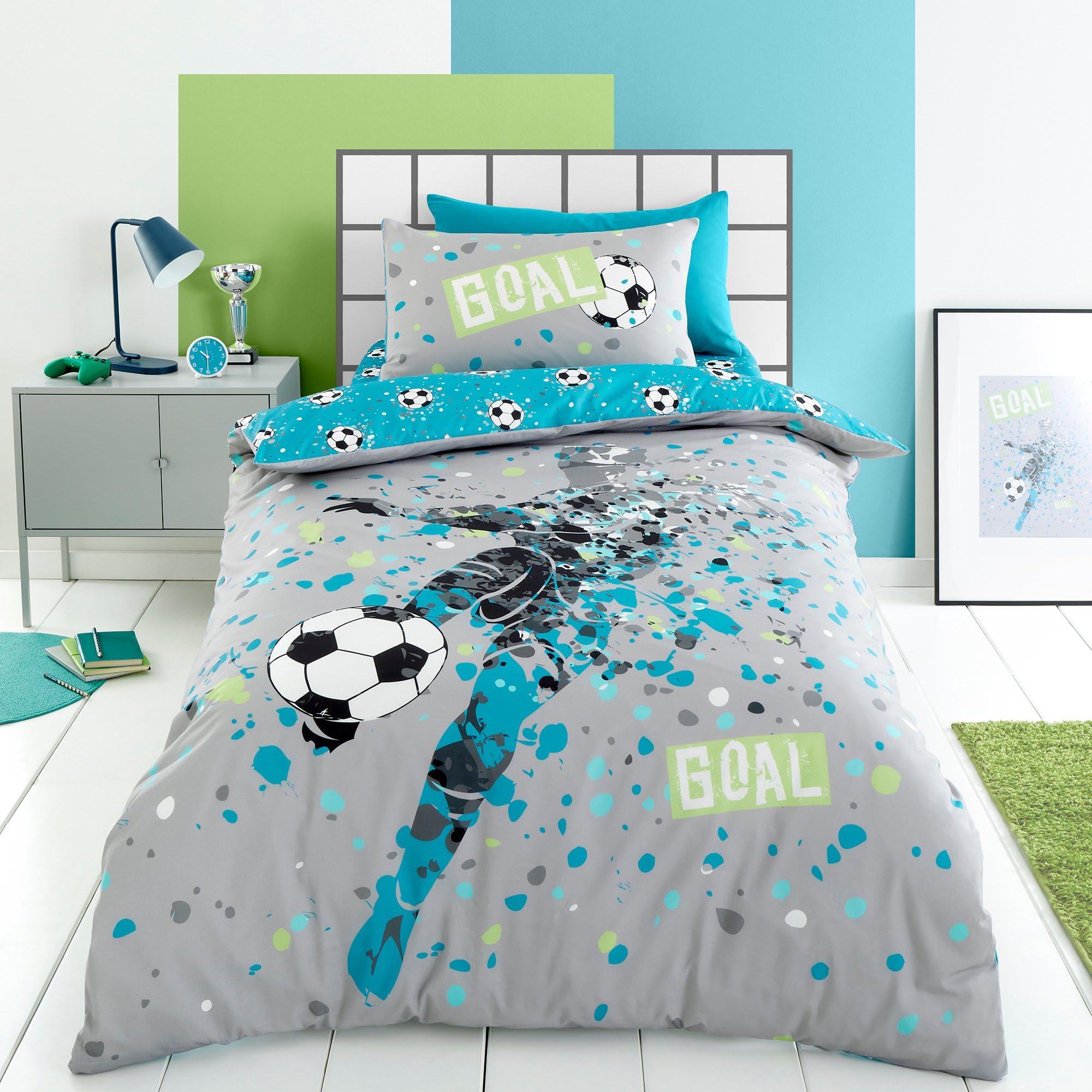 Bedding Bedlam Blue Aqua Football Duvet Cover Double Size (200x200cm) – Reversible Soccer Set – 2 Pillowcases – Football Bedroom Accessories – Kids Sports Theme