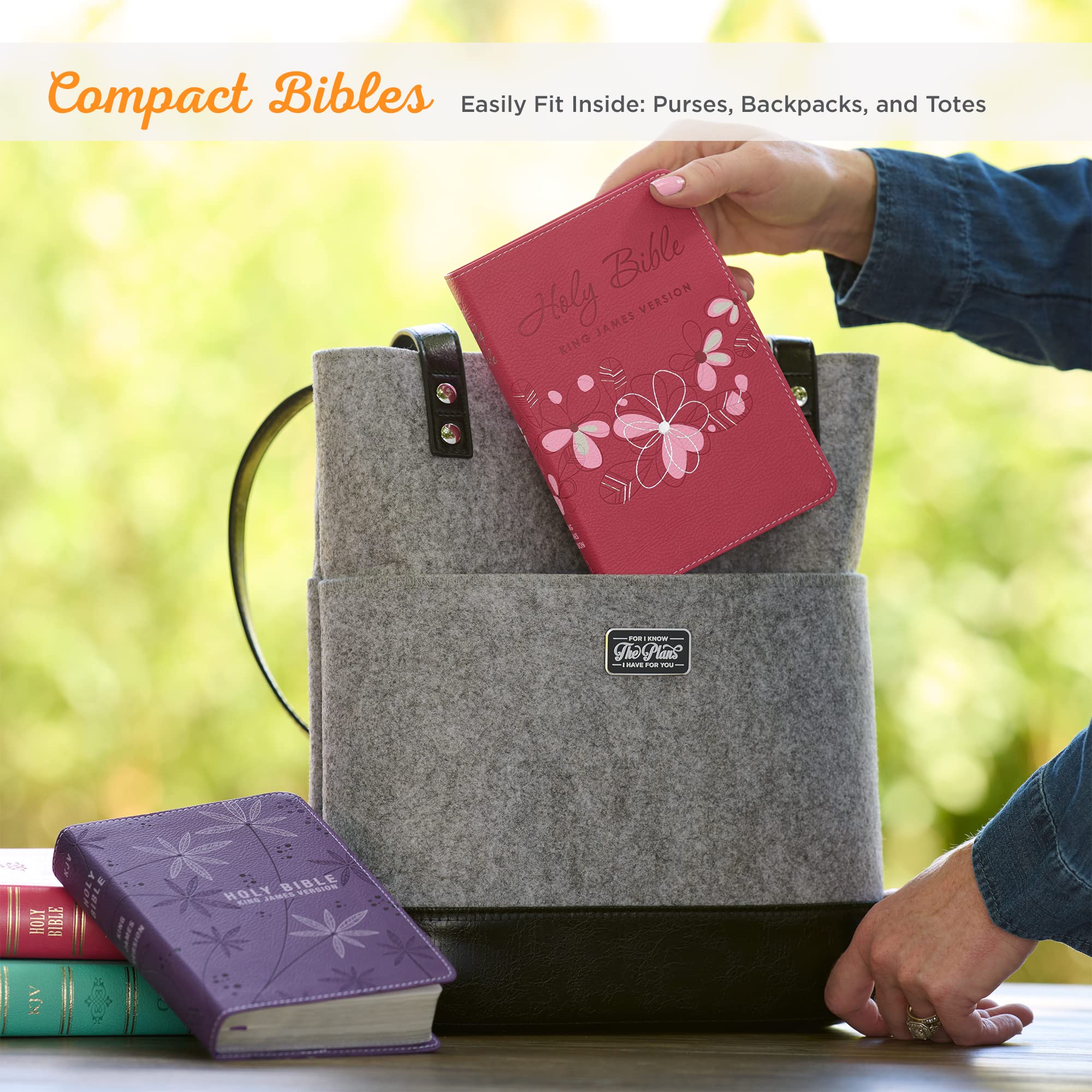 KJV Holy Bible, Compact Faux Leather Red Letter Edition - Ribbon Marker, King James Version, Black Faux Leather, Zipper Closure (KJV Compact Editions) KJV Holy Bible, Compact Faux Leather Red Letter Edition - Ribbon Marker, King James Version, Black Faux Leather, Zipper Closure (KJV Compact Editions) Imitation Leather
