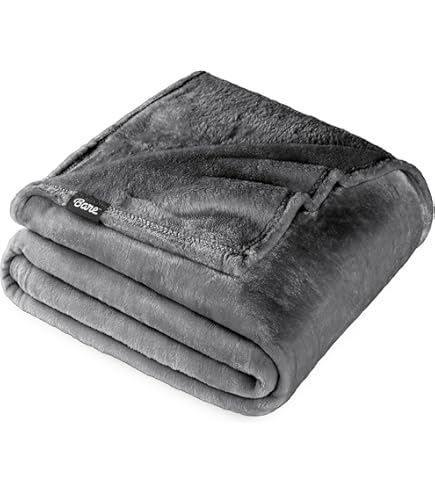 Amazon.com: Kate Spade Full/Queen Fleece Blanket - Navy