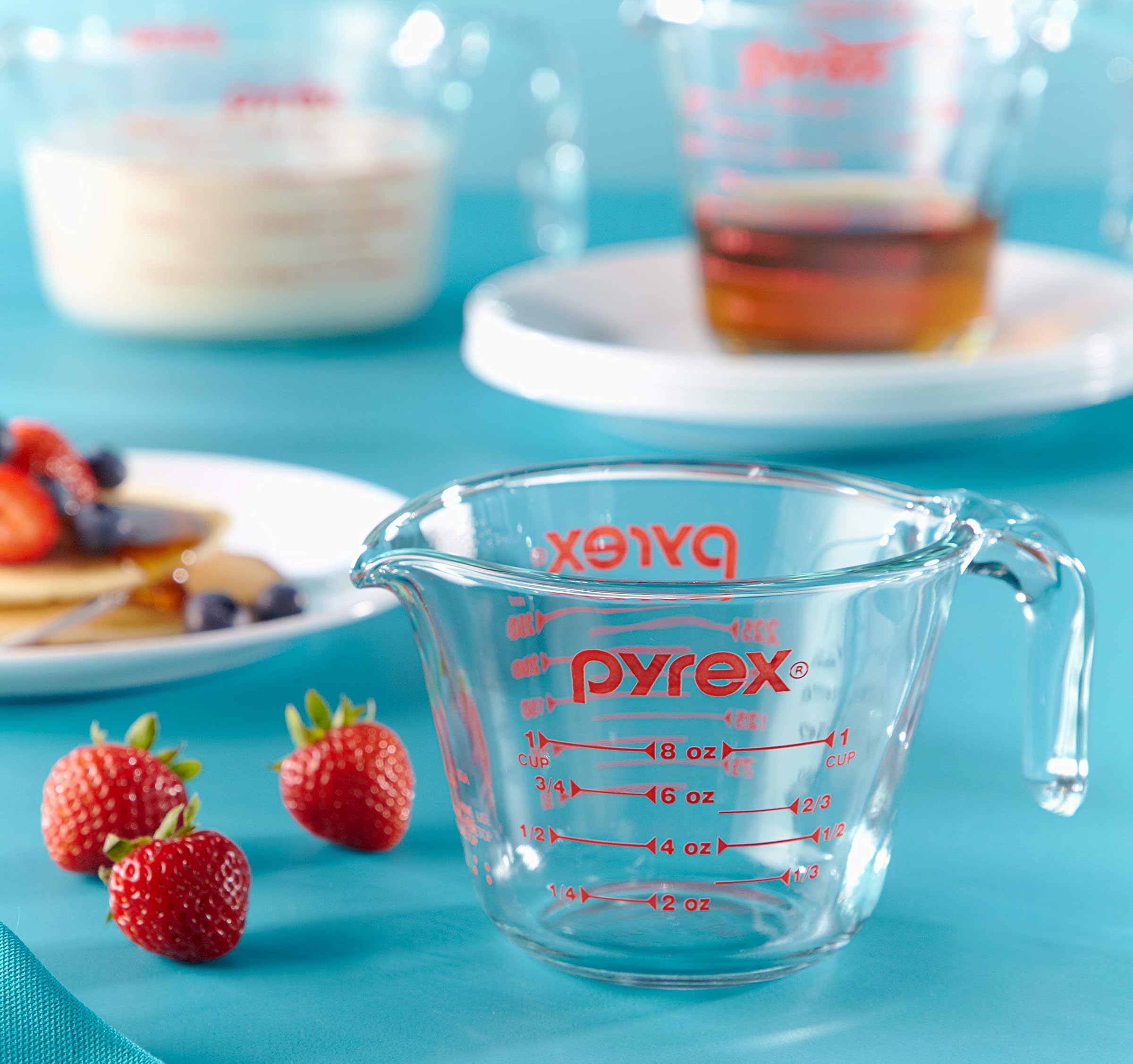 Pyrex 3 – Piece Glass Measuring Cup Set by Pyrex