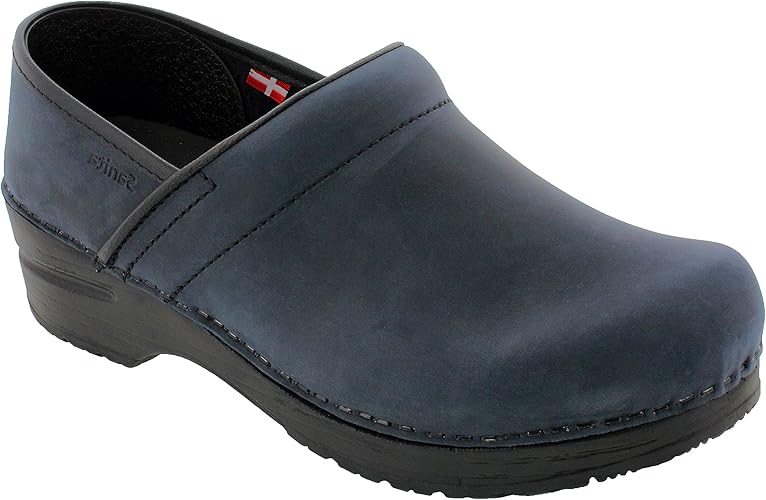 dansko blueberry oiled clog