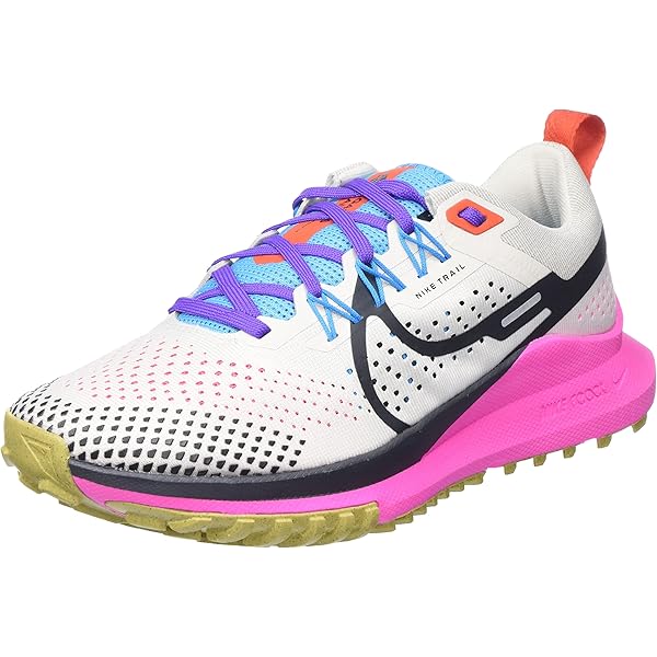 Amazon.com: NIKE Zapatillas de trail running para mujer, Blanco Indigo  Burst Pink Blast : Ropa, Zapatos y Joyería