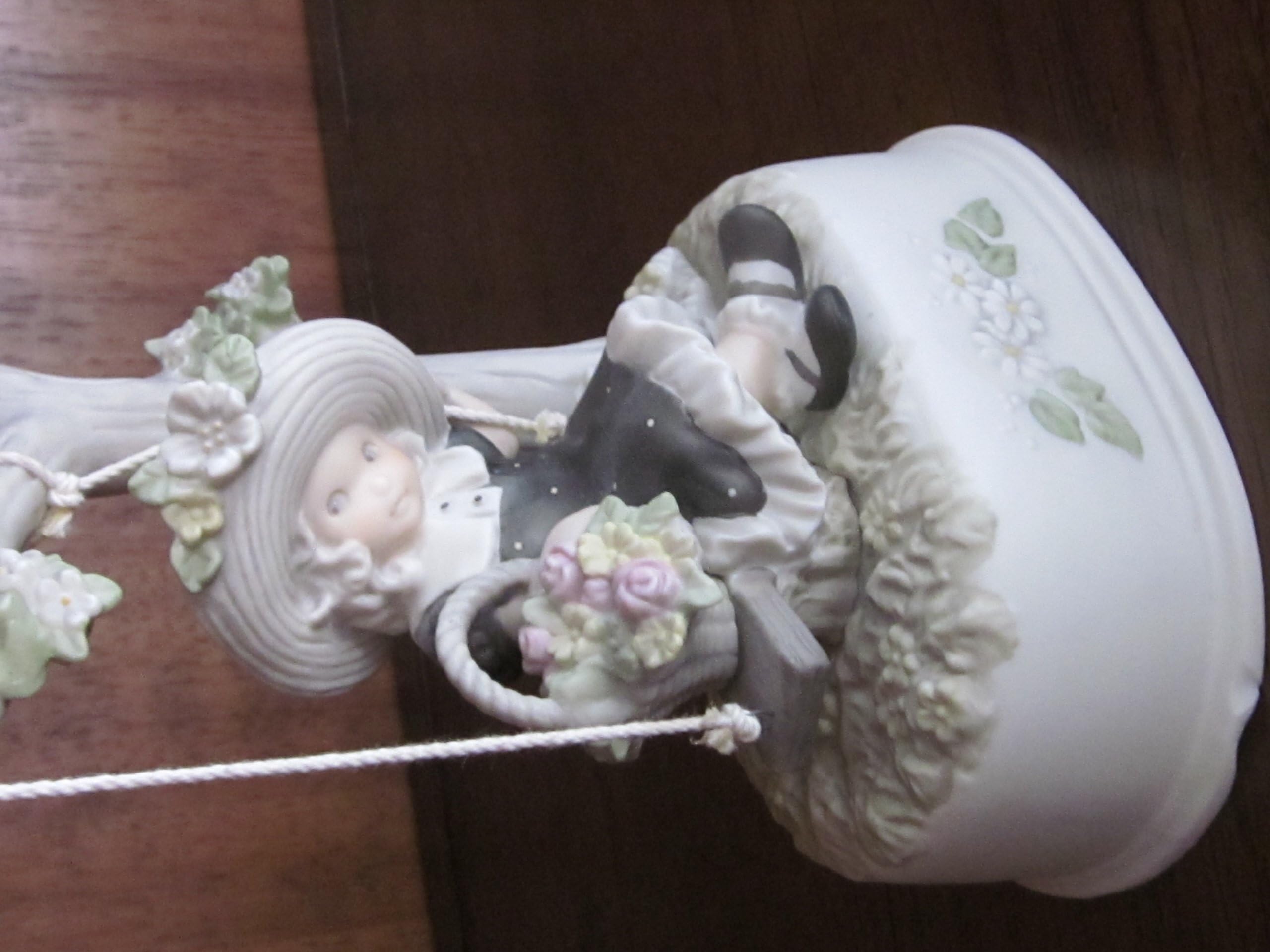 Kim Anderson Figurine, I'm the Happiest When I Am Dreaming of You, Musical